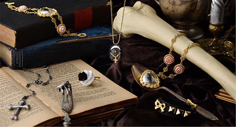 Q-pot. ハロウィンコレクション MAD SWEETS