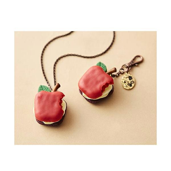 白雪姫 /アップルマカロンバッグチャーム【ディズニー アクセサリー