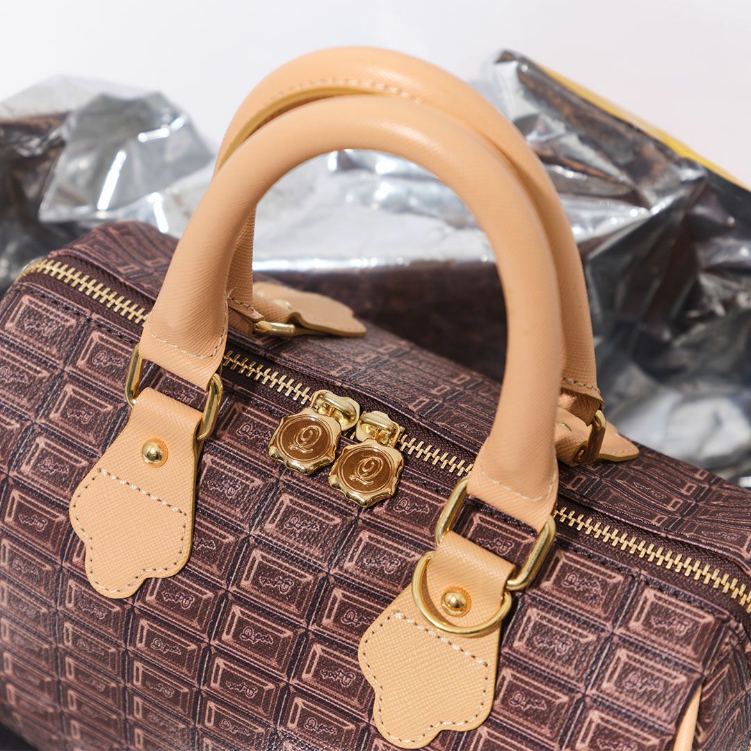 チョコレート・ミニ ボストンバッグ | Q-pot. ONLINE SHOP