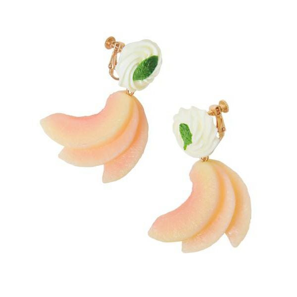 ピーチ ホイップ イヤリング（ペア） | Q-pot. ONLINE SHOP