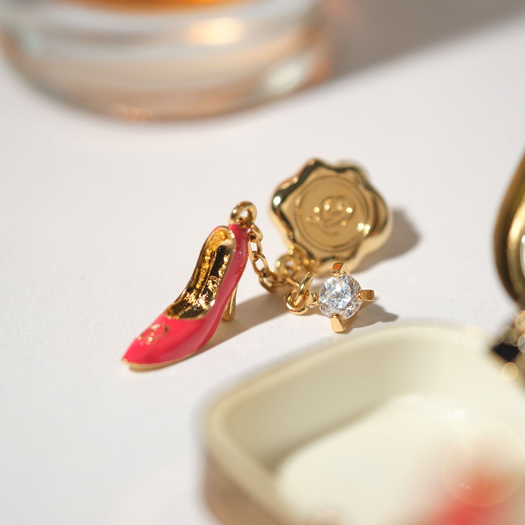 1点のみ✧︎コニャッククォーツパフュームボトルピアス タイニーパフュームボトル ピアス | Q-pot. ONLINE SHOP