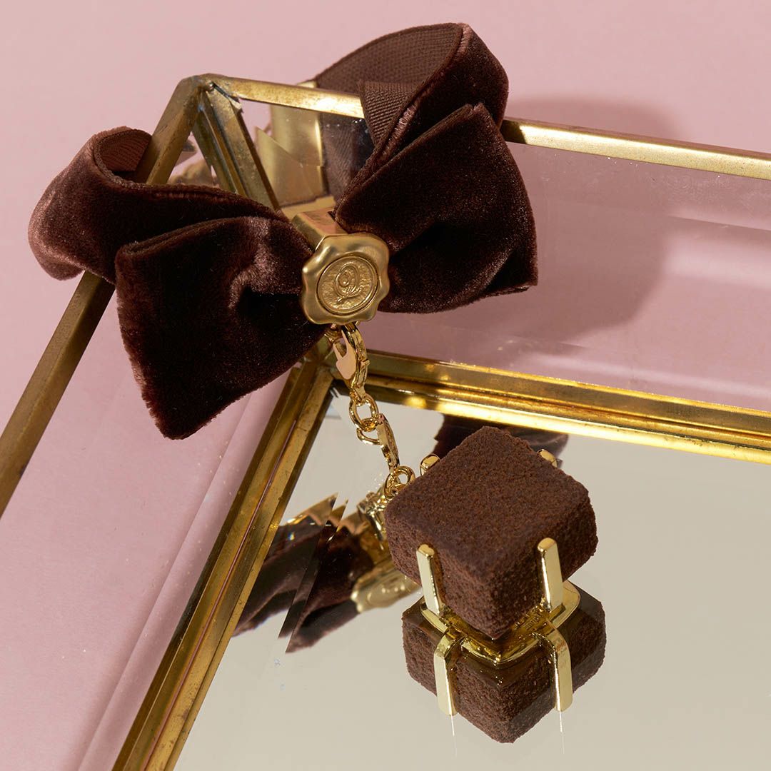 ブレスレット/エラベルシアワセ ベルベットリボン(ブラウン) | Q-pot