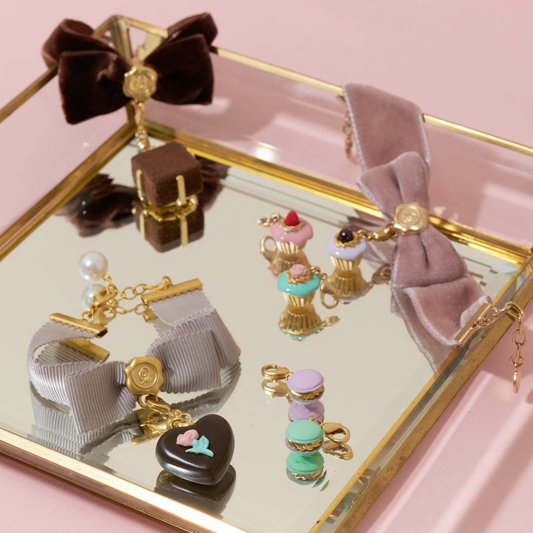 ブレスレット/エラベルシアワセ ベルベットリボン(ブラウン) | Q-pot