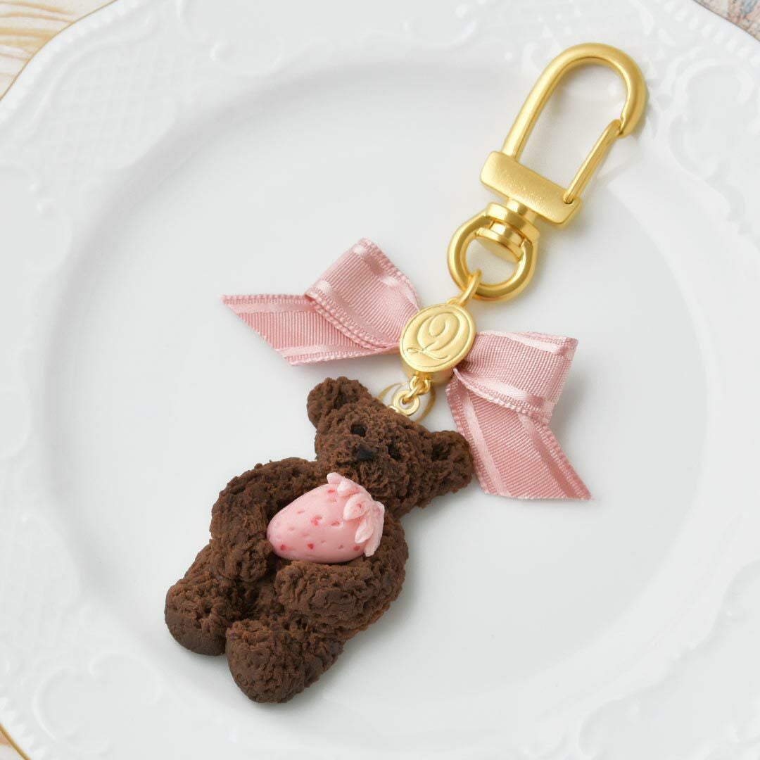 テディベア チョコレートクッキー キーホルダー（ストロベリー） | Q