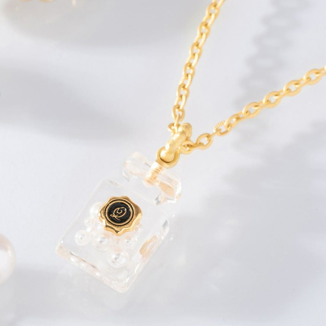 タイニーパールパフュームボトル ネックレス | Q-pot. ONLINE SHOP