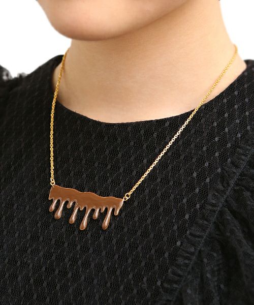 メルティーミルクチョコレート ネックレス | Q-pot. ONLINE SHOP