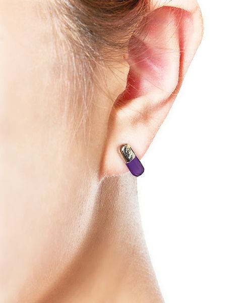 hazama ピン・ビー・ピアス purple ポイズンカプセル ピアス(ダークパープル) | Q-pot. ONLINE SHOP