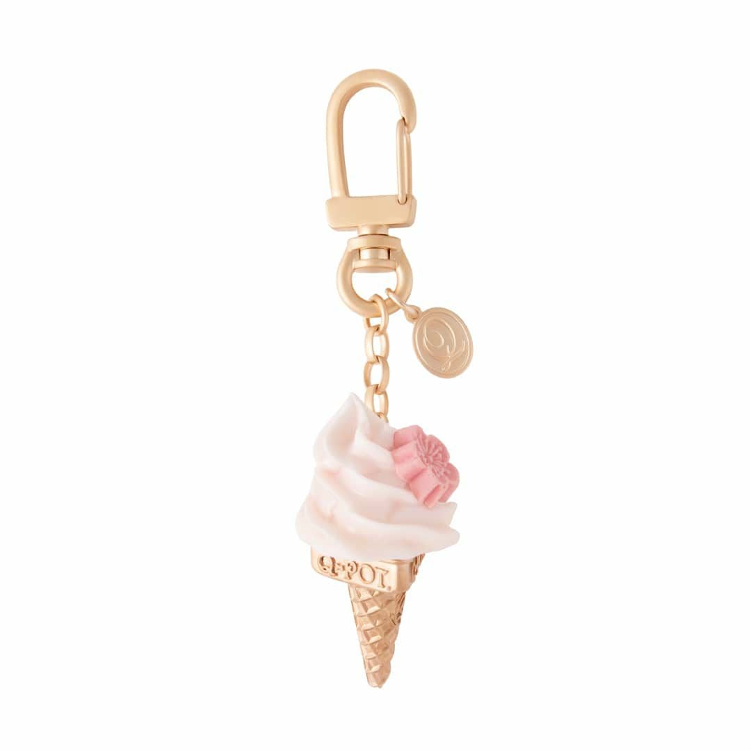 サクラ ソフトクリーム キーホルダー | Q-pot. ONLINE SHOP
