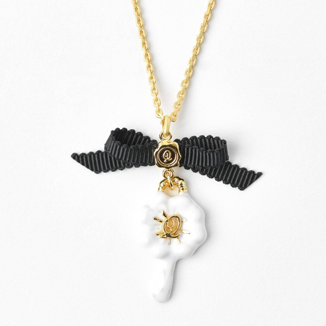 ヨツバノクローバー フェーブ ネックレス | Q-pot. ONLINE SHOP