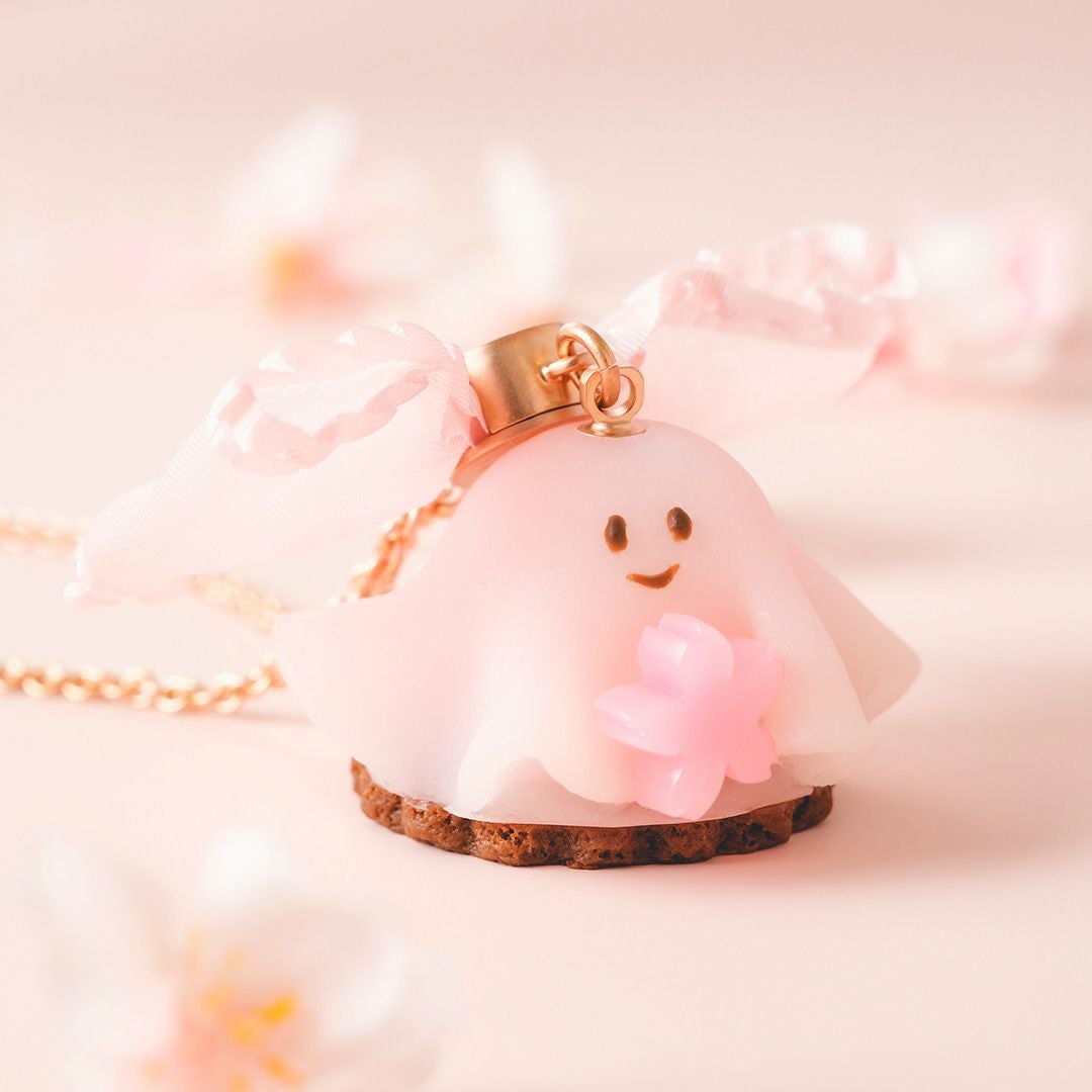 サクラ おばケーキ ネックレス | Q-pot. ONLINE SHOP