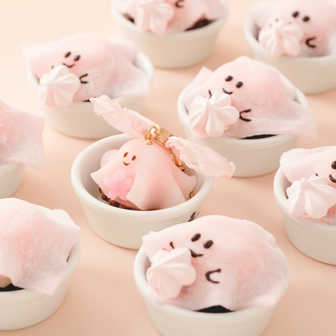 サクラ おばケーキ ネックレス | Q-pot. ONLINE SHOP