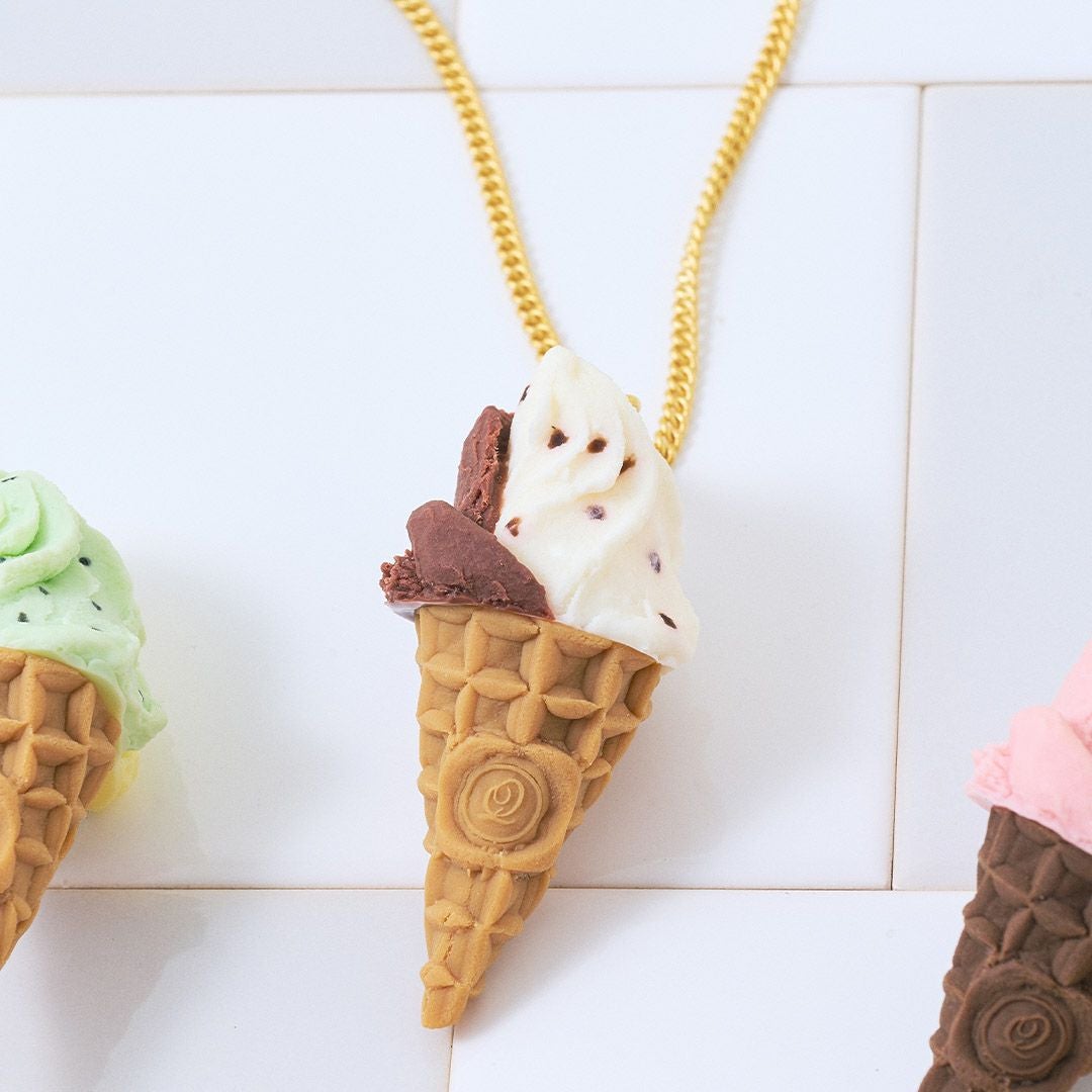 チョコチップバニラ＆チョコレート ジェラート ワッフルコーン