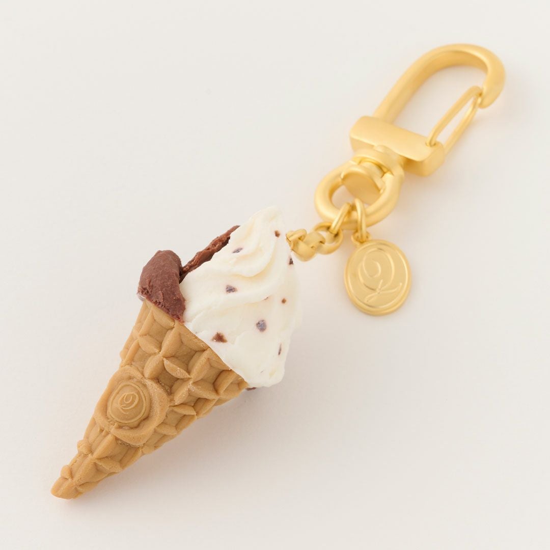 チョコチップバニラ＆チョコレート ジェラート ワッフルコーン
