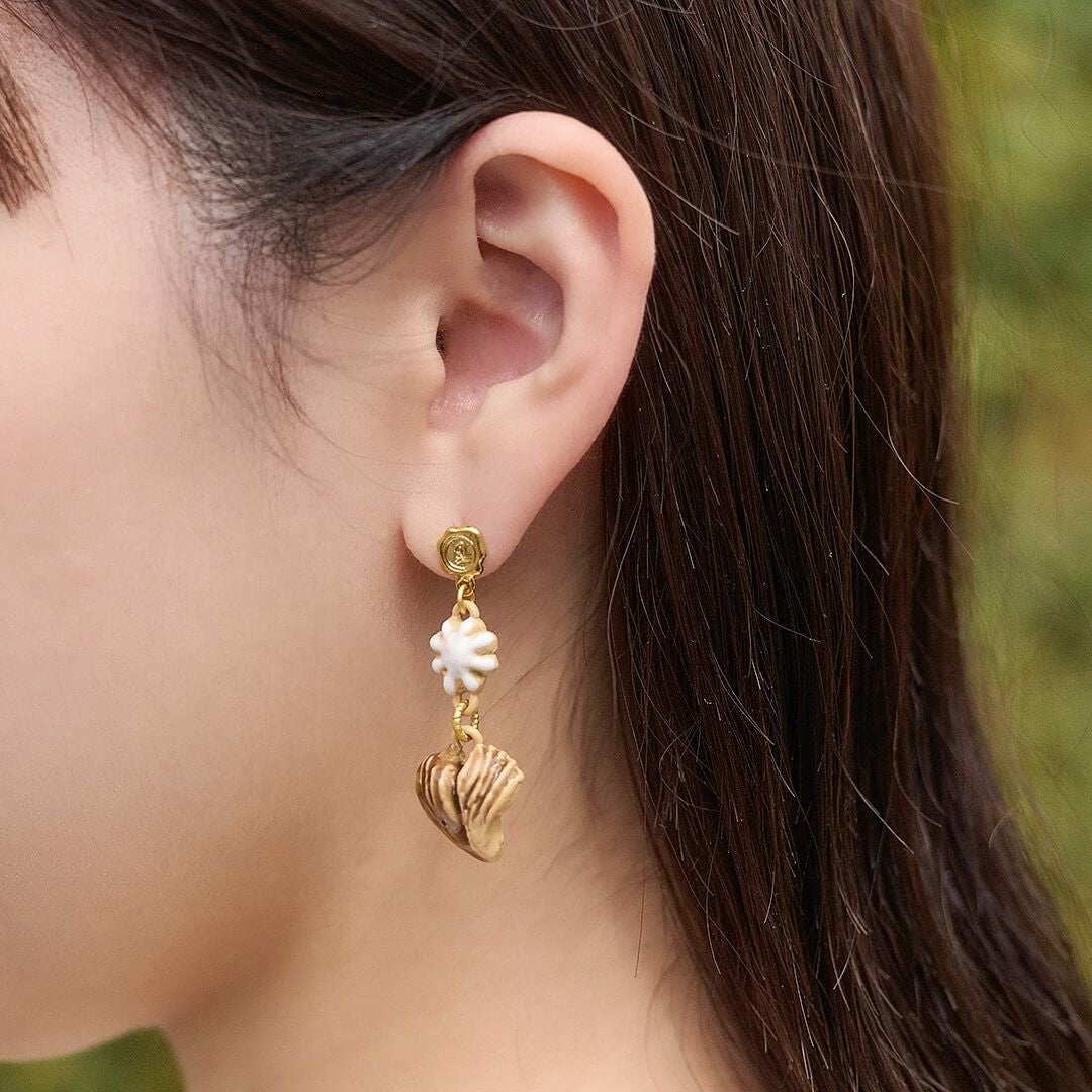 M’s Casa。パイナップルクッキーピアス ハートチョコレートクッキー ピアス | Q-pot. ONLINE SHOP