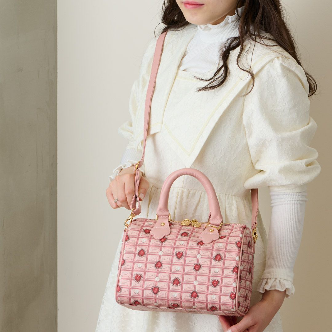 残り1点】ハートストロベリーチョコレート ミニボストンバッグ | Q-pot
