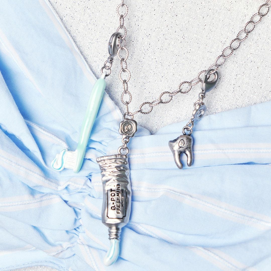 虫歯チャーム