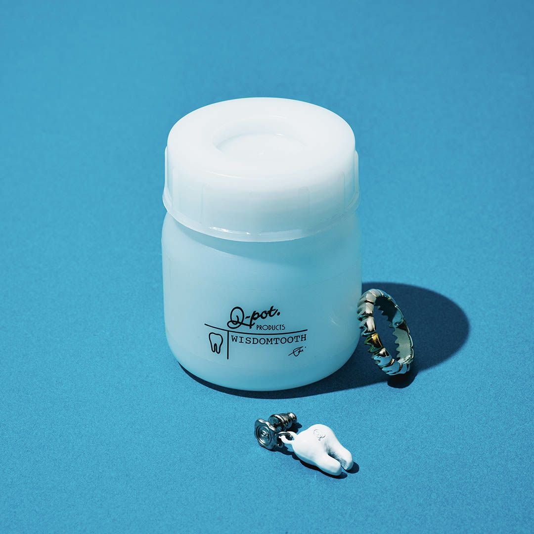 白い歯ピアス | Q-pot. ONLINE SHOP