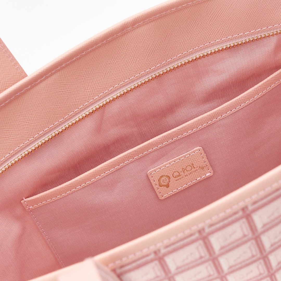 ストロベリーチョコレート ジップトートバッグ | Q-pot. ONLINE SHOP
