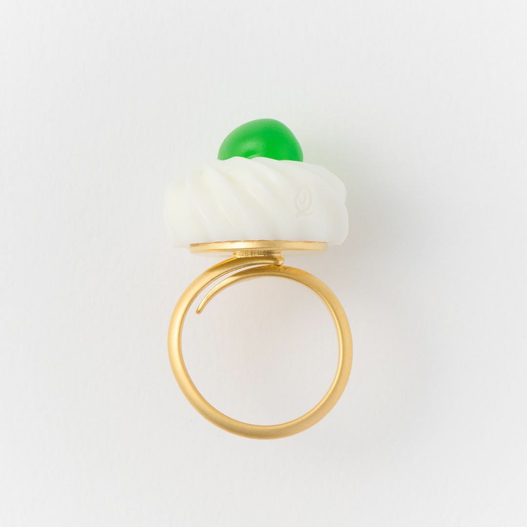 ドレンチェリーケーキ　リング