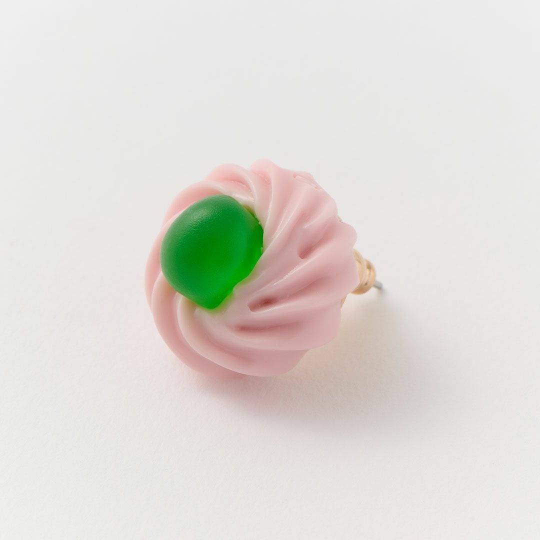 受注予約】ルビーリップ ピアス | Q-pot. ONLINE SHOP