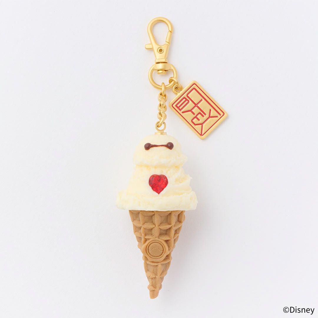ベイマックス　バッグチャーム　ディズニーコラボアクセサリー