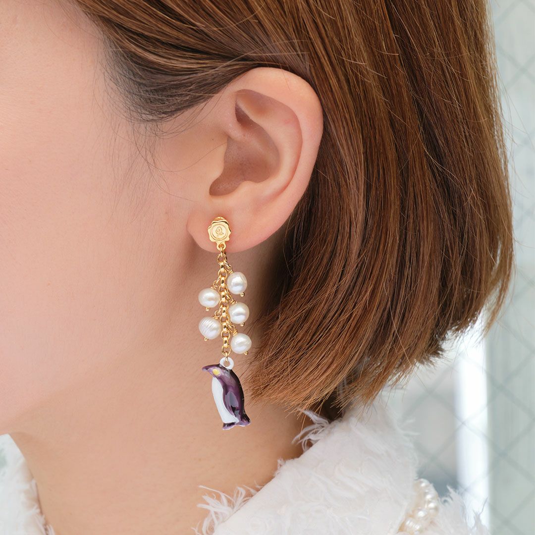天然石ジュエリー　バロック淡水パール　ペンギン　ピアス