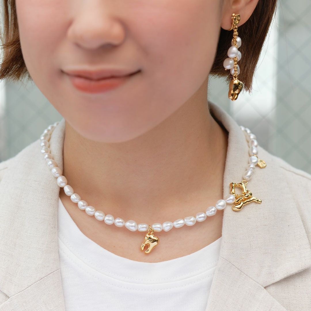 天然石ジュエリー　バロック淡水パール　金歯　イヤリング