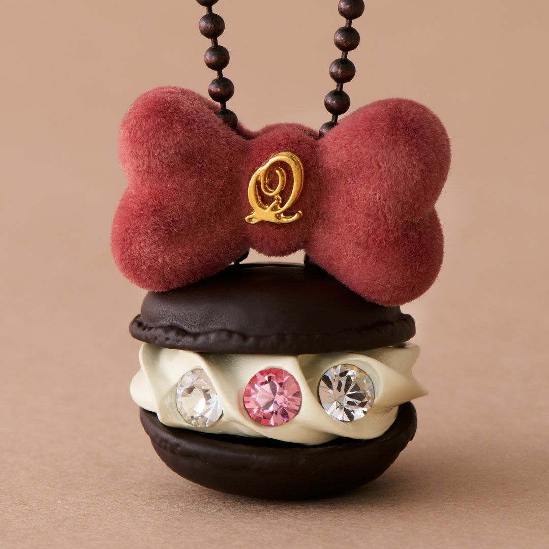 エラベルクリーミーマカロン チャーム(チョコレート) | Q-pot. ONLINE SHOP
