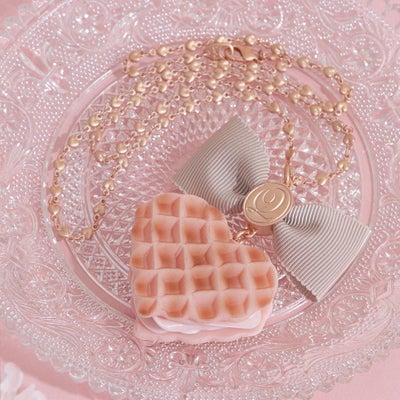 サクラ シロップ パンケーキ ネックレス | Q-pot. ONLINE SHOP