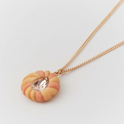 店舗限定商品】フレッシュストロベリー ネックレス（ピンク） | Q-pot 