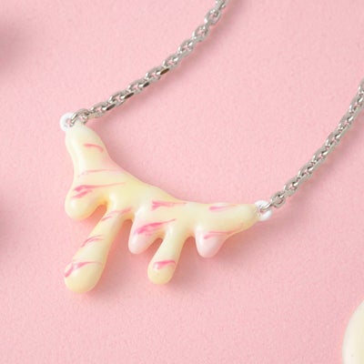 残り1点】ストロベリー メルト ネックレス | Q-pot. ONLINE SHOP