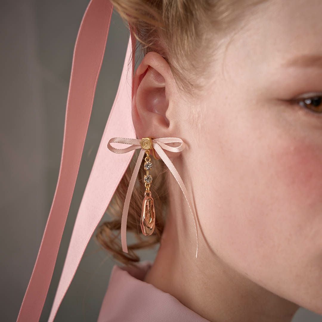 バレリーナ トウシューズピアス | Q-pot. ONLINE SHOP