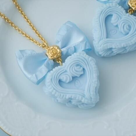 ロイヤルティーパーティーケーキ ネックレス | Q-pot. ONLINE SHOP