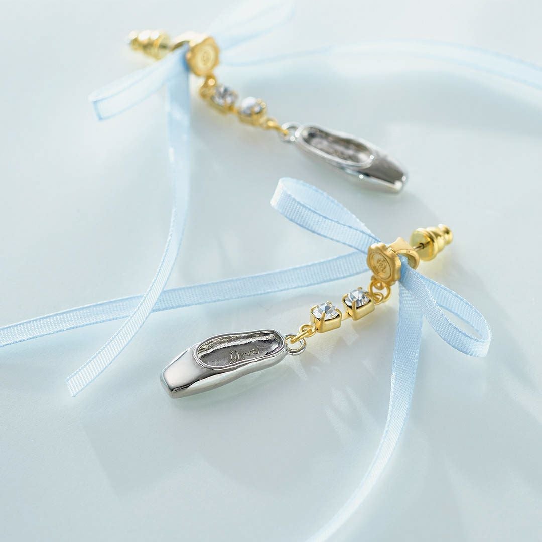 バレリーナ トウシューズピアス(白鳥) | Q-pot. ONLINE SHOP