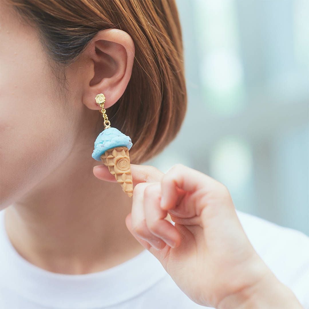GUCCI　ピアス　アイスクリームコーン　GGマーモント　片耳用 GUCCI（グッチ） ピアス 片耳用 シングル GGランニング ダイヤモンド