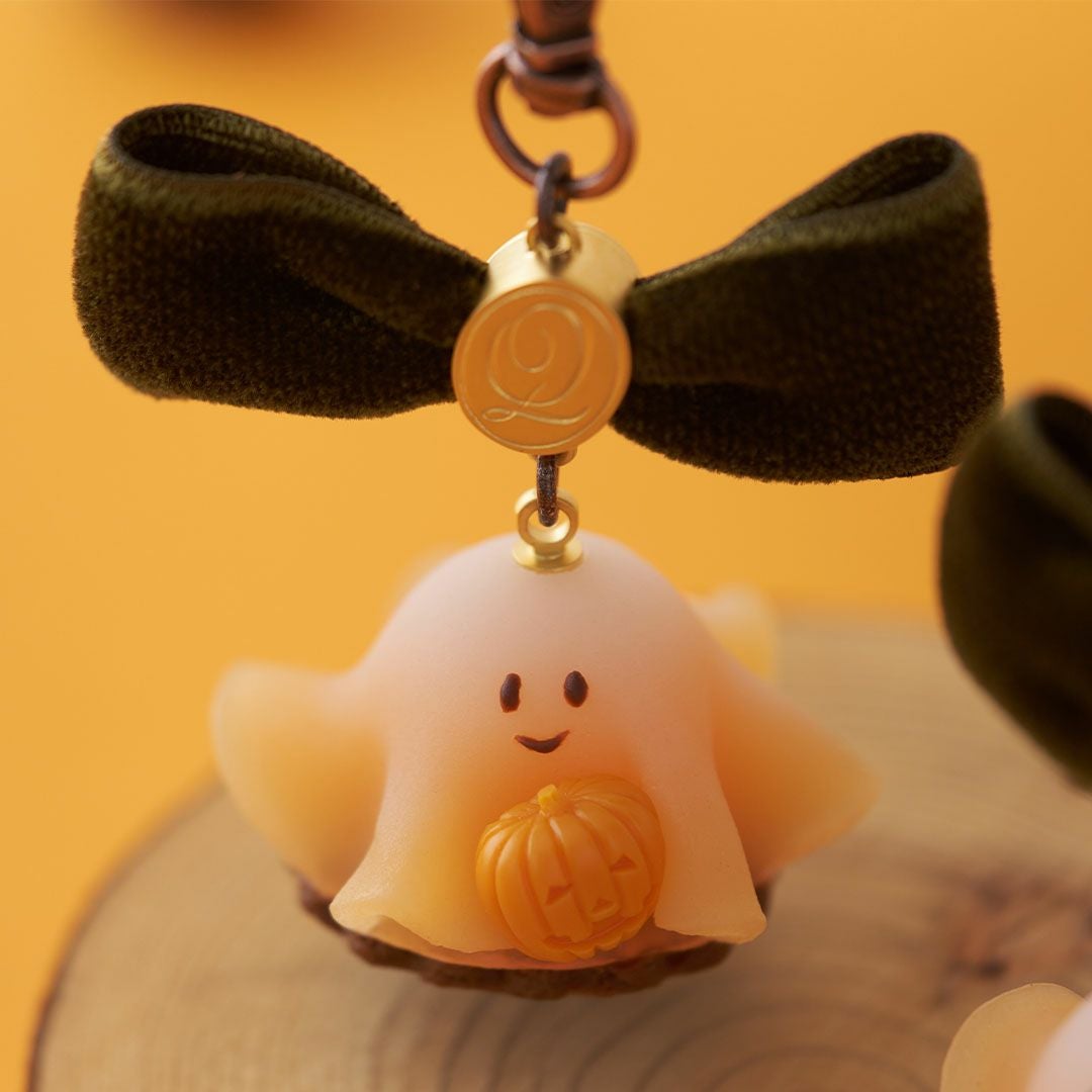 イチゴ おばケーキ バッグチャーム | Q-pot. ONLINE SHOP