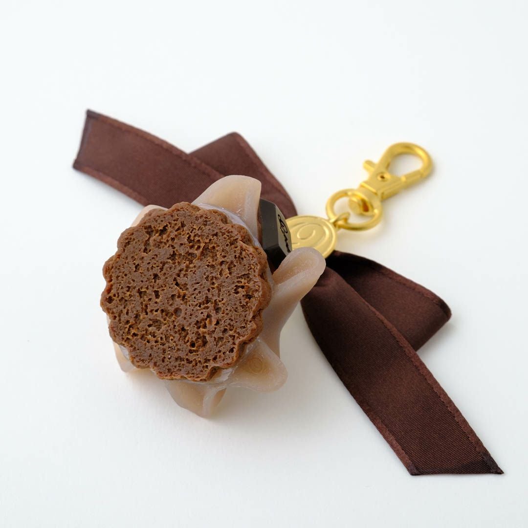 チョコレート おばケーキ バッグチャーム | Q-pot. ONLINE SHOP