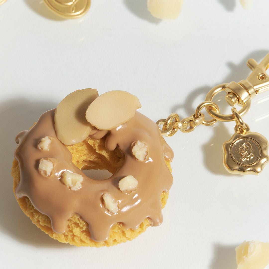和栗のモンブランカップケーキ バッグチャーム | Q-pot. ONLINE SHOP