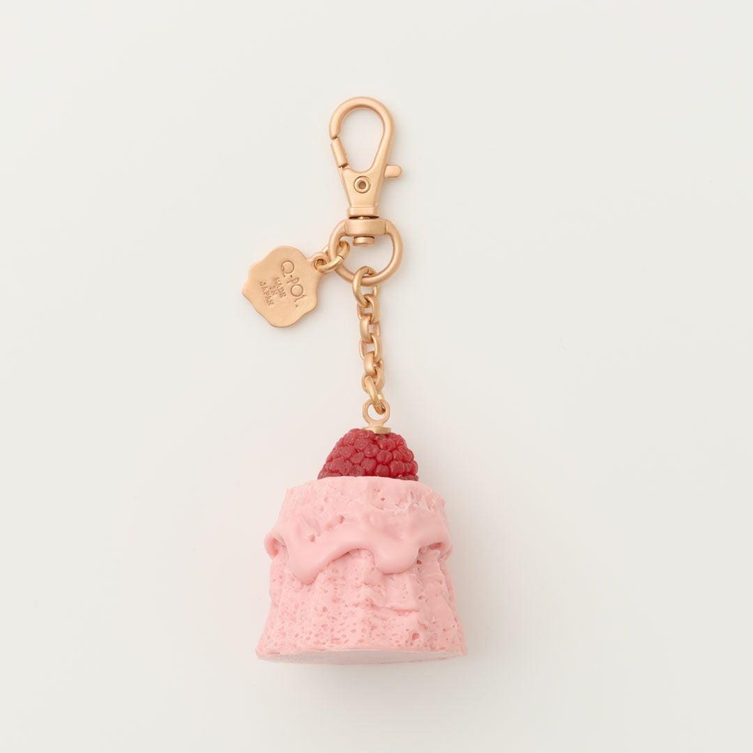 ストロベリーカヌレ バッグチャーム | Q-pot. ONLINE SHOP