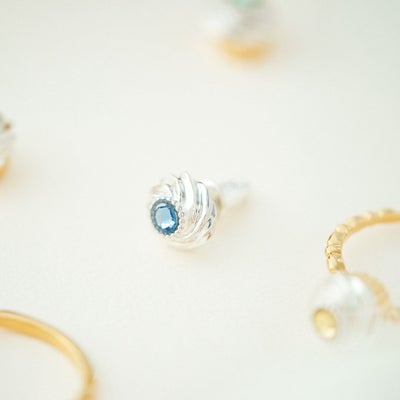 スプーンピアス【シルバー925】 | Q-pot. ONLINE SHOP
