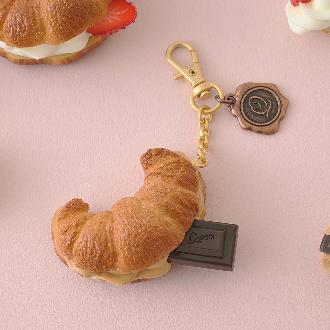 2025AW Collection 『Croissant's Crescent Dream』 | Q-pot. ONLINE SHOP