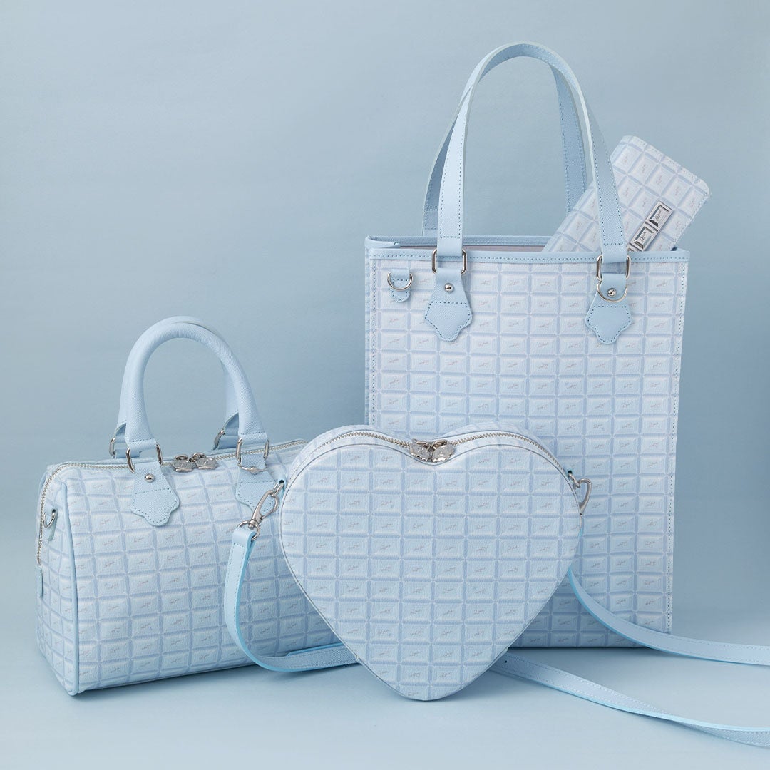 水色 ハート刺繍 キャディバッグ シーソルトチョコレート ハートクロスボディーバッグ | Q-pot. ONLINE SHOP