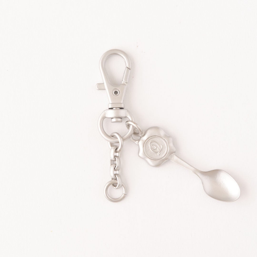 エラベルシアワセ スプーンバッグチャーム チェーン | Q-pot. ONLINE SHOP