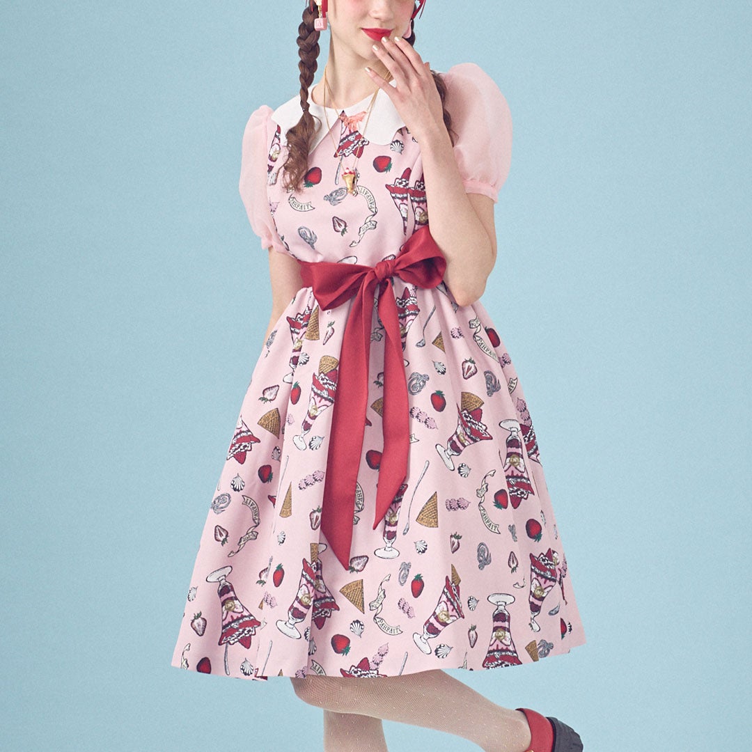 ストロベリーパフェ パフスリーブドレス | Q-pot. ONLINE SHOP
