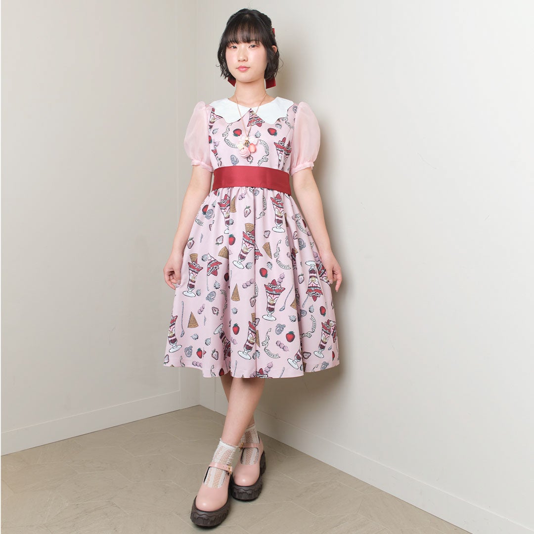 ストロベリーパフェ パフスリーブドレス | Q-pot. ONLINE SHOP