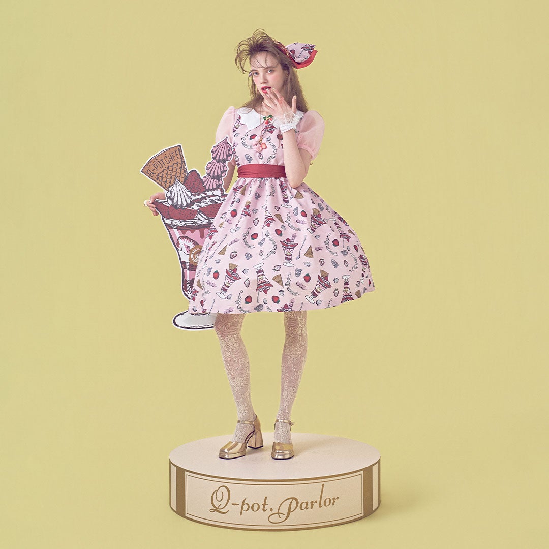 ストロベリーパフェ パフスリーブドレス | Q-pot. ONLINE SHOP