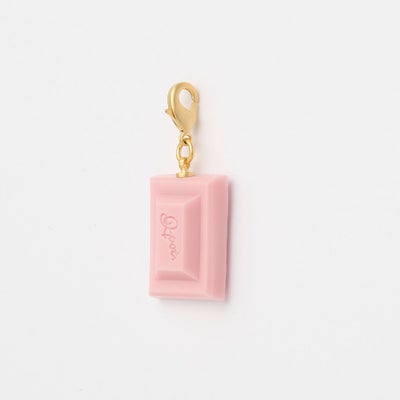 ひとかけらのストロベリーチョコレート SSチャーム | Q-pot. ONLINE SHOP