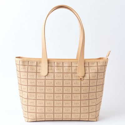 ホワイトチョコレート ジップトートバッグ | Q-pot. ONLINE SHOP
