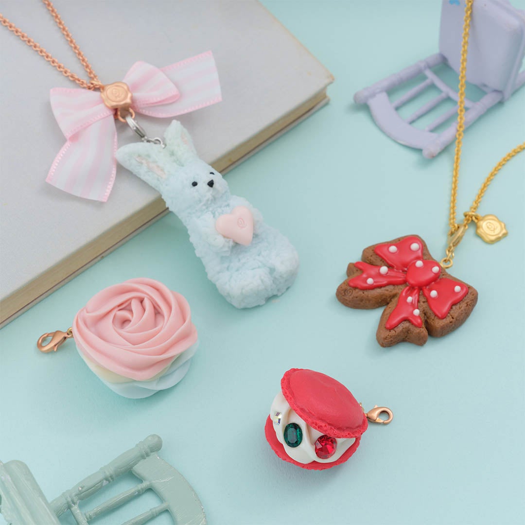☆リボン シュガークッキー チャーム(レッド) | Q-pot. ONLINE SHOP