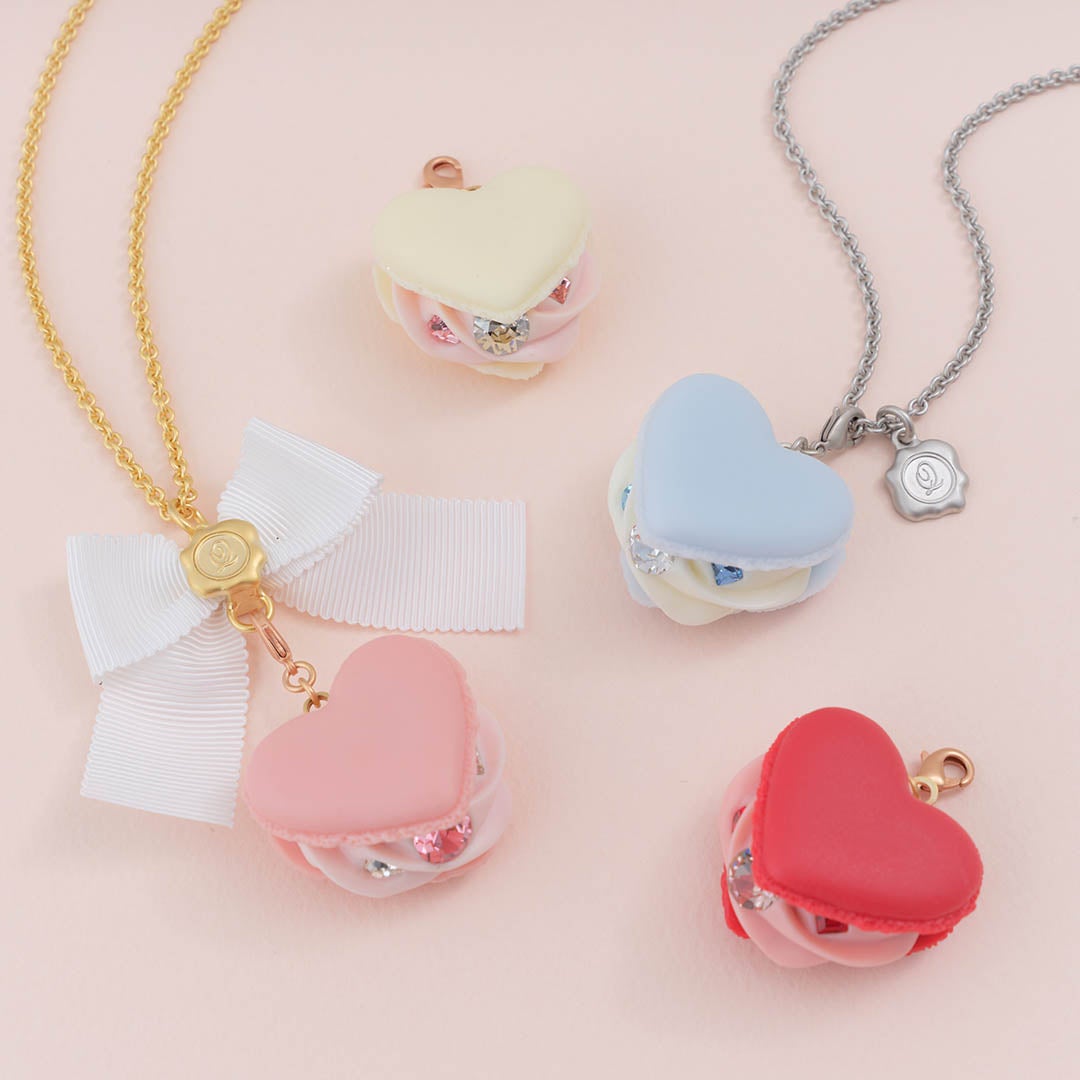 ラブハート ストロベリーマカロン チャーム | Q-pot. ONLINE SHOP